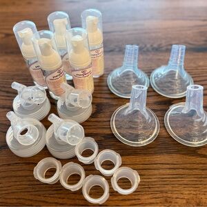 Pumpin Pals Set with angled silicone flanges and adapters for Spectra pumps